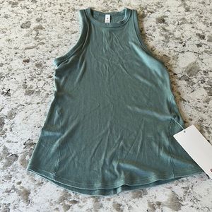 Lululemon Hold Tight Tank Sz 6